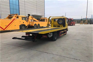 乌拉特前旗非事故拖车