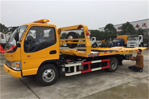 乌拉特前旗哪里有拖车服务