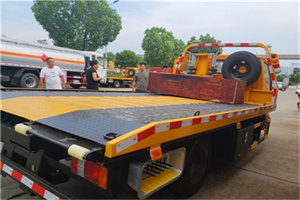 乌拉特前旗附近拖车电话号码服务