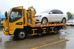 乌拉特前旗附近拖车救援24小时服务热线